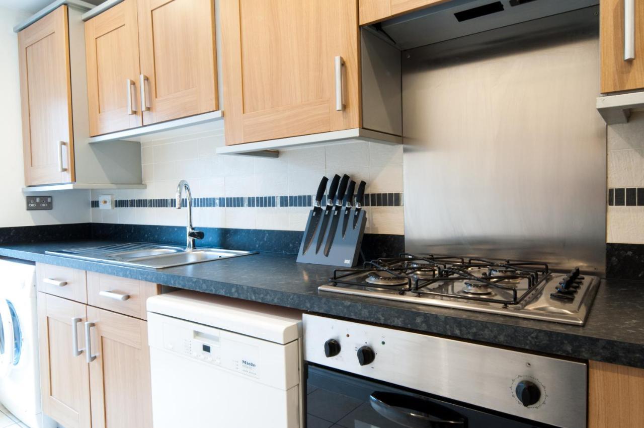 Newly Furnished Aztec House Villa Derby Buitenkant foto